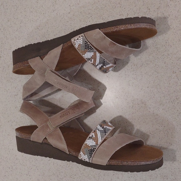 NAOT Gwyneth Leather and Beaded Sandals Size 42 - Picture 10 of 15